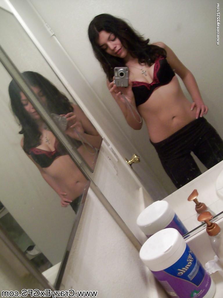16P Naughty latina babe stripping and posing naked on the bed