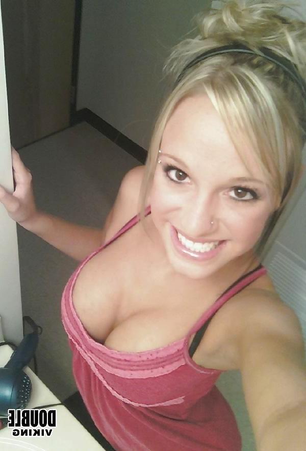 20P Self shot 4