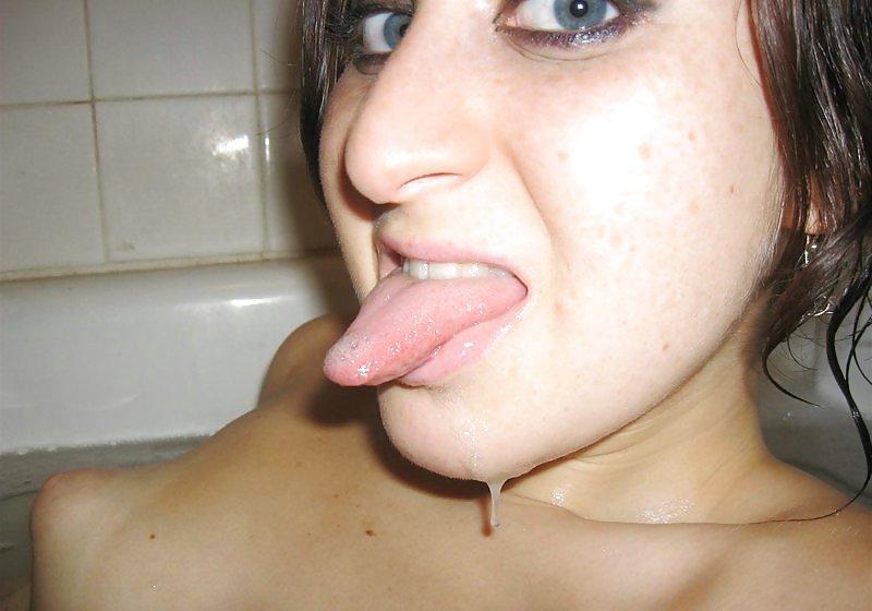 21P Turkish teen masturbates in bathtube - N. C. 