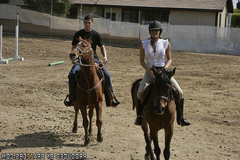 15P Busty jockey Madelyn Marie gets screwed hardcore after a horse ride walk