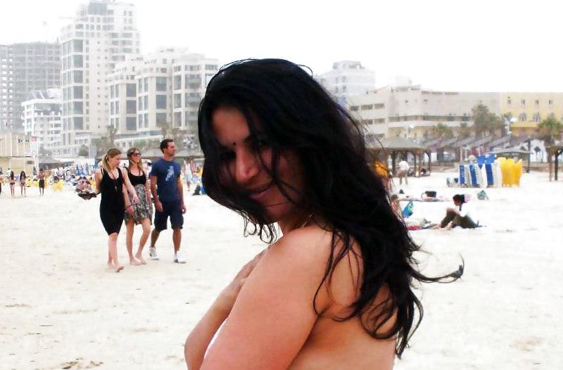 20P Desi tits at Beach