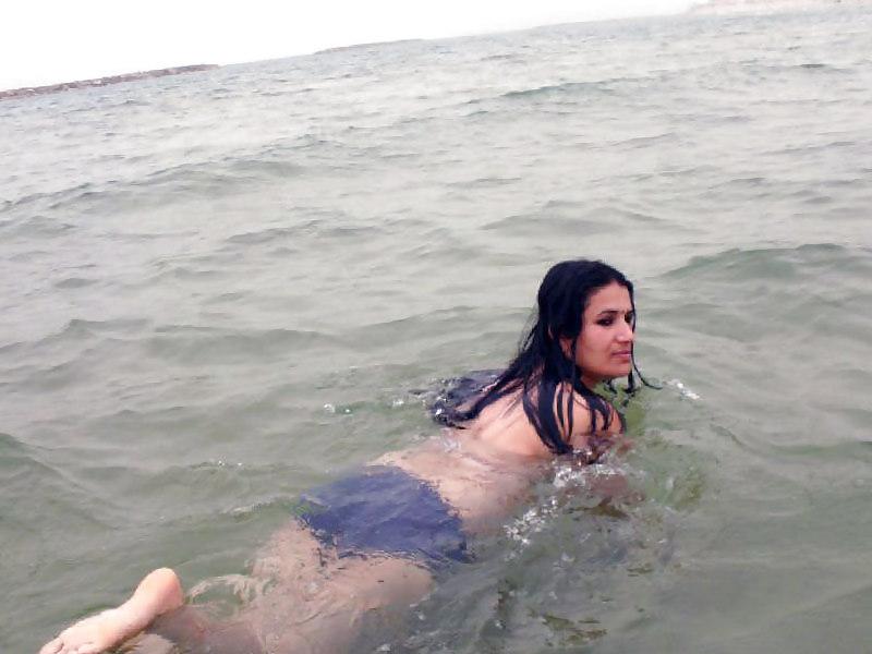 20P Desi tits at Beach