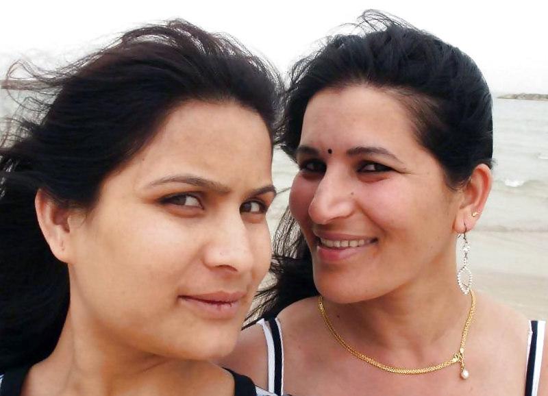 20P Desi tits at Beach