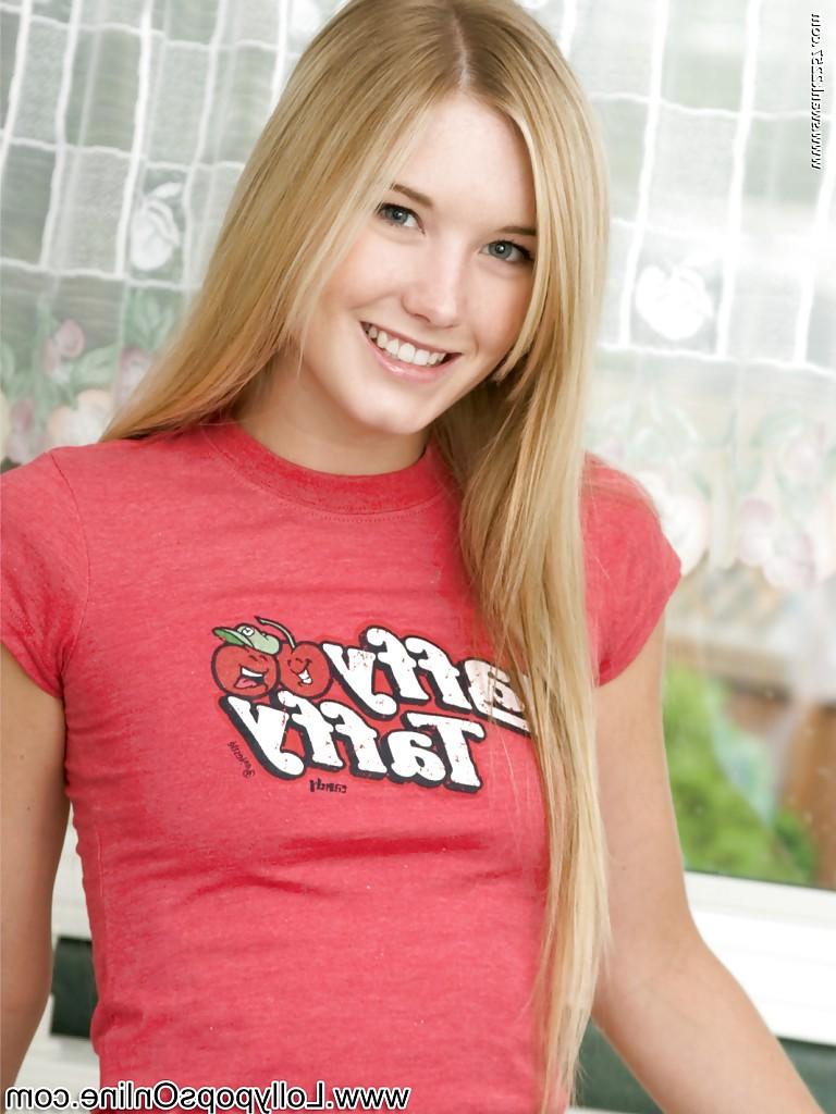 16P Foxy teen babe slowly uncovering her graceful body and spreading her legs