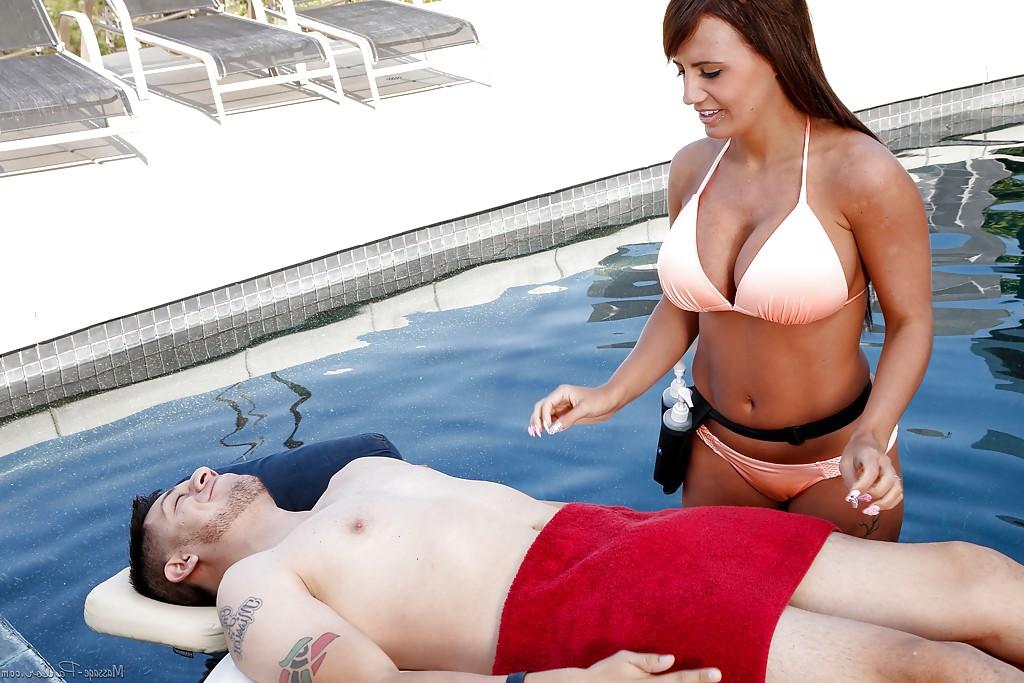 16P MILF masseuse Jacky Joy bringing cock to cumshot with handjob in pool