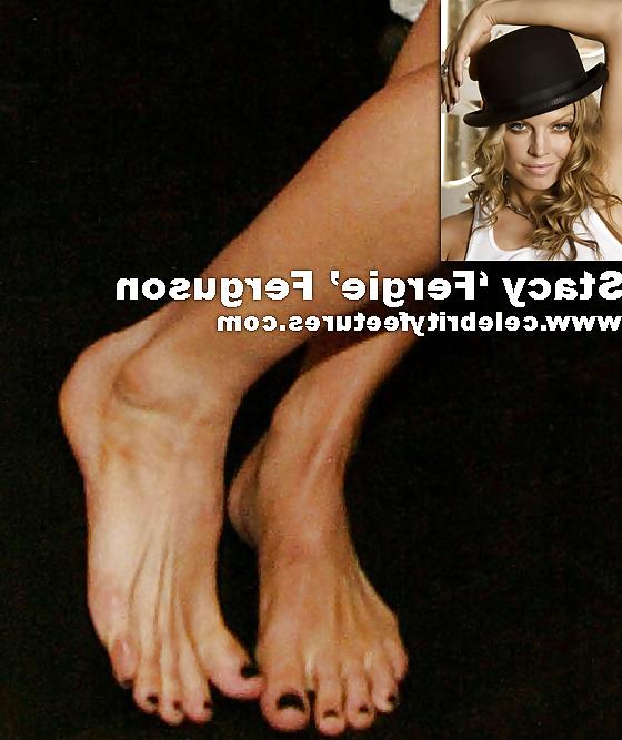 25P Stacy Ferguson Foot Pics