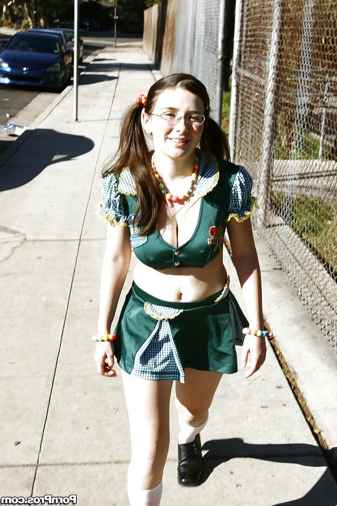 16P Plump teen babe Angel Jay in glasses shows her ass upskirt