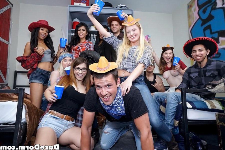 12P Anastasia Rose and friends throw a party and team up on their one guy friend
