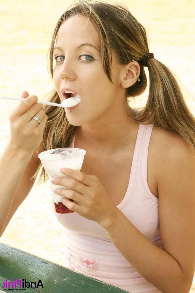 14P Pics of Andi Pink getting naughty outside