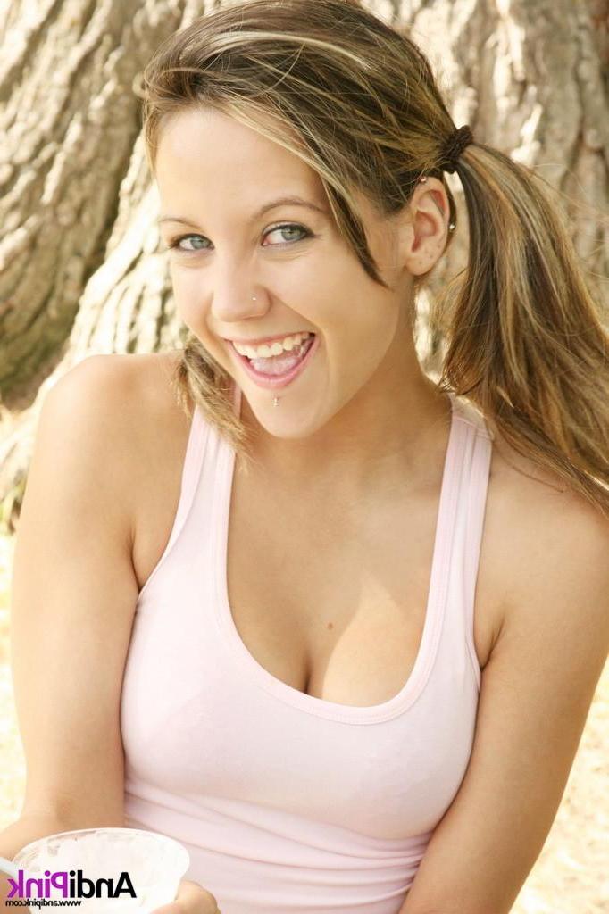 14P Pics of Andi Pink getting naughty outside