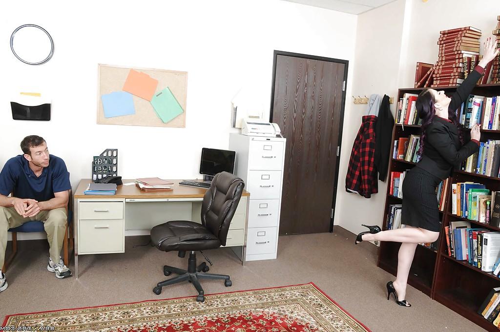 16P Horny MILF Caroline Pierce goes wet for hardcore office fucking