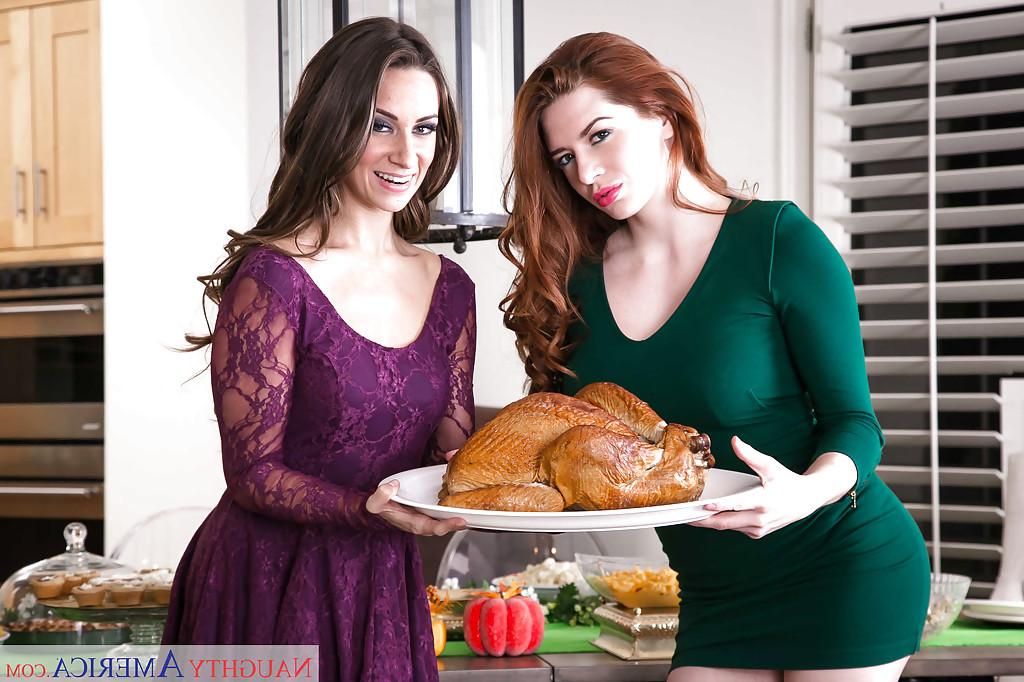 16P Old and young dykes Cassidy Klein and Veronica Vain tribbing in kitchen