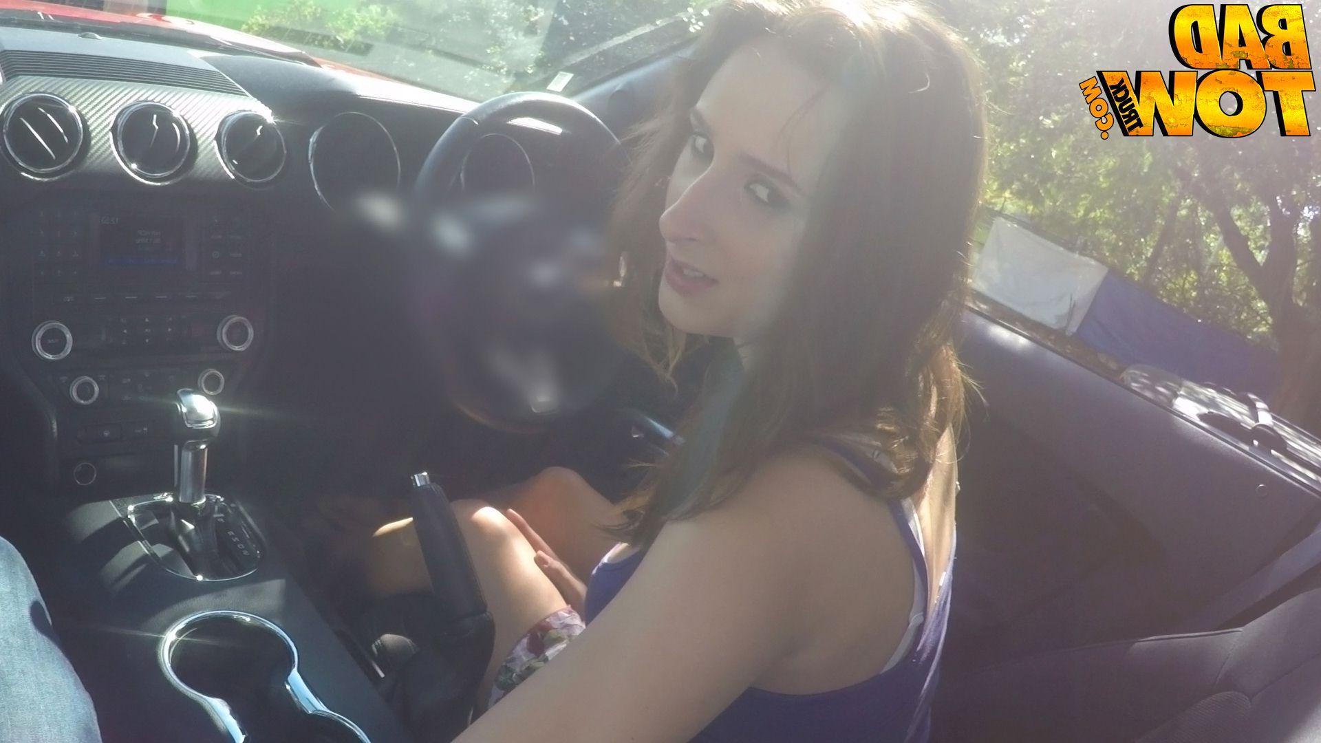 20P Amateur girl Ashley is stranded without money until the tow truck driver shows up
