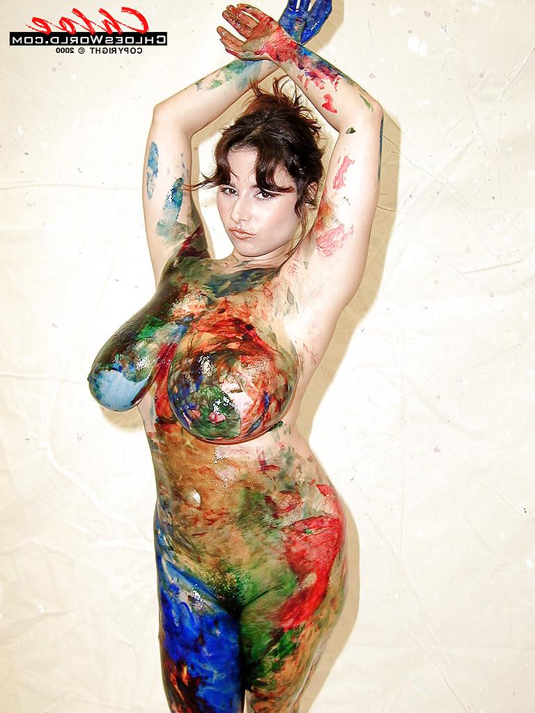 16P French MILF Chloe Vevrier covering huge boobs and ass with body paint