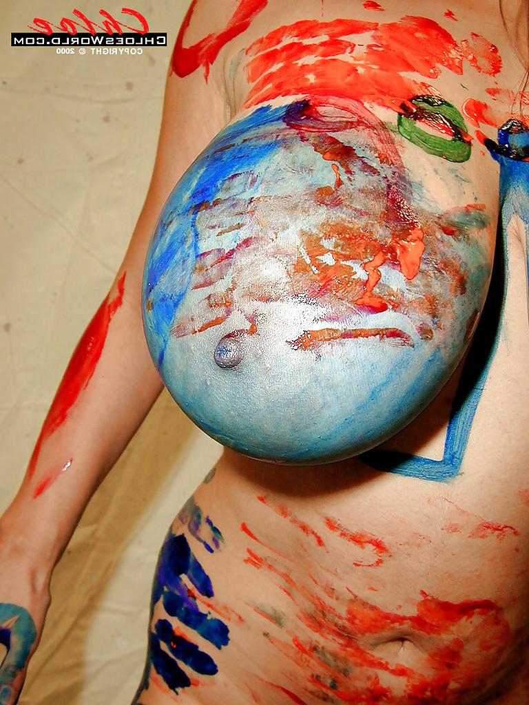 16P French MILF Chloe Vevrier covering huge boobs and ass with body paint