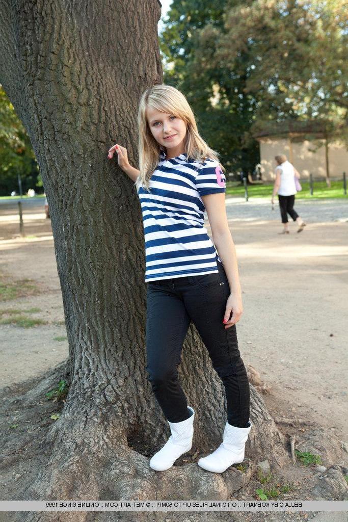 18P Pictures of teen beauty Bella C