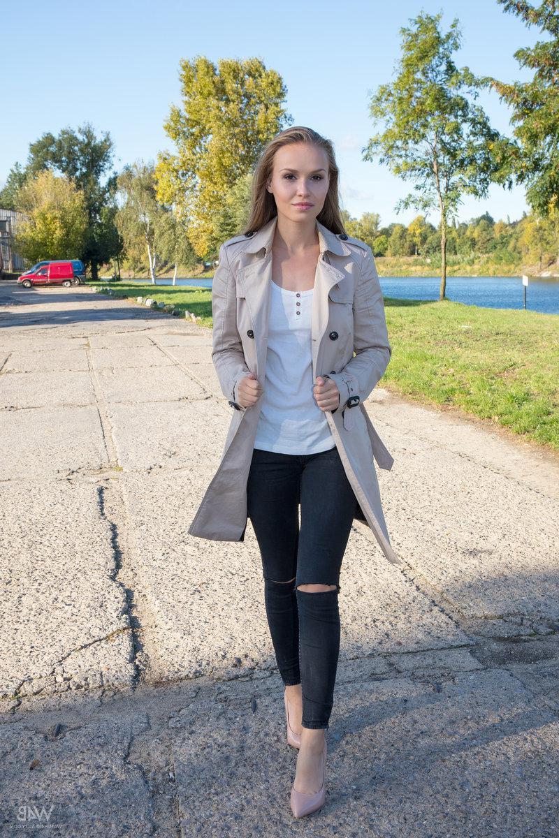 12P Blonde hottie Blue Angel in "I'm Gonna Be Warm This Winter"