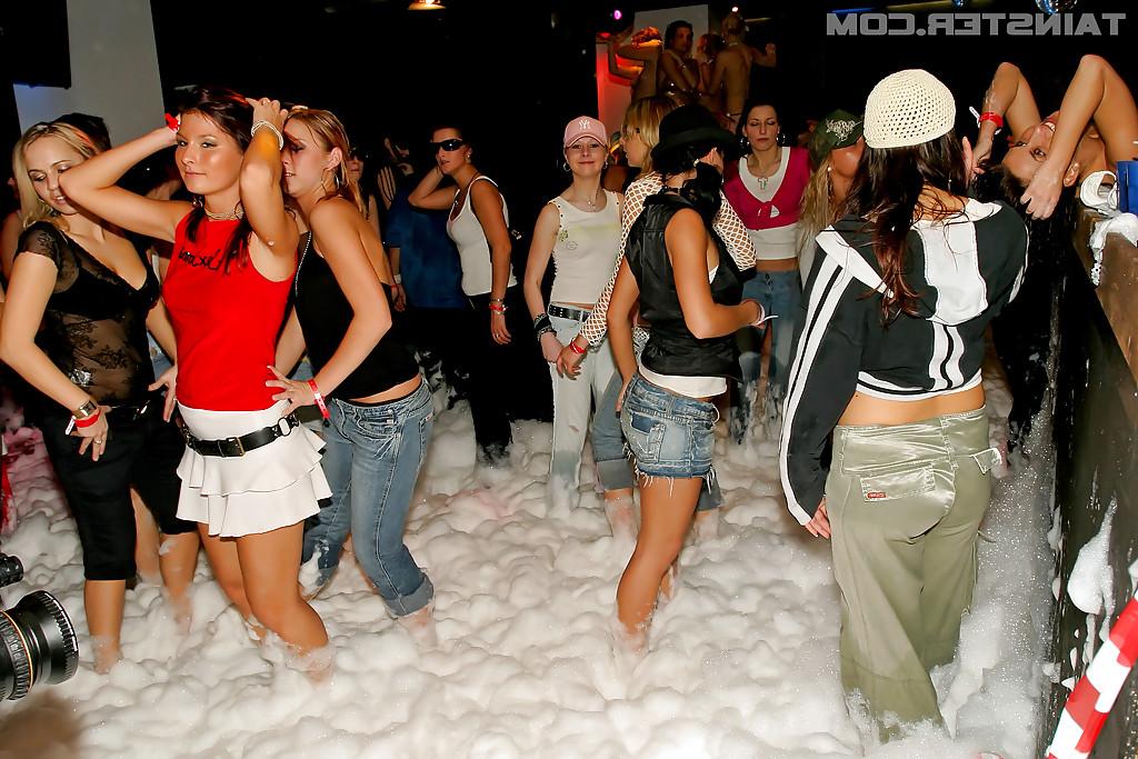16P Cock hungry babes getting pounded hardcore at the wild foam sex party