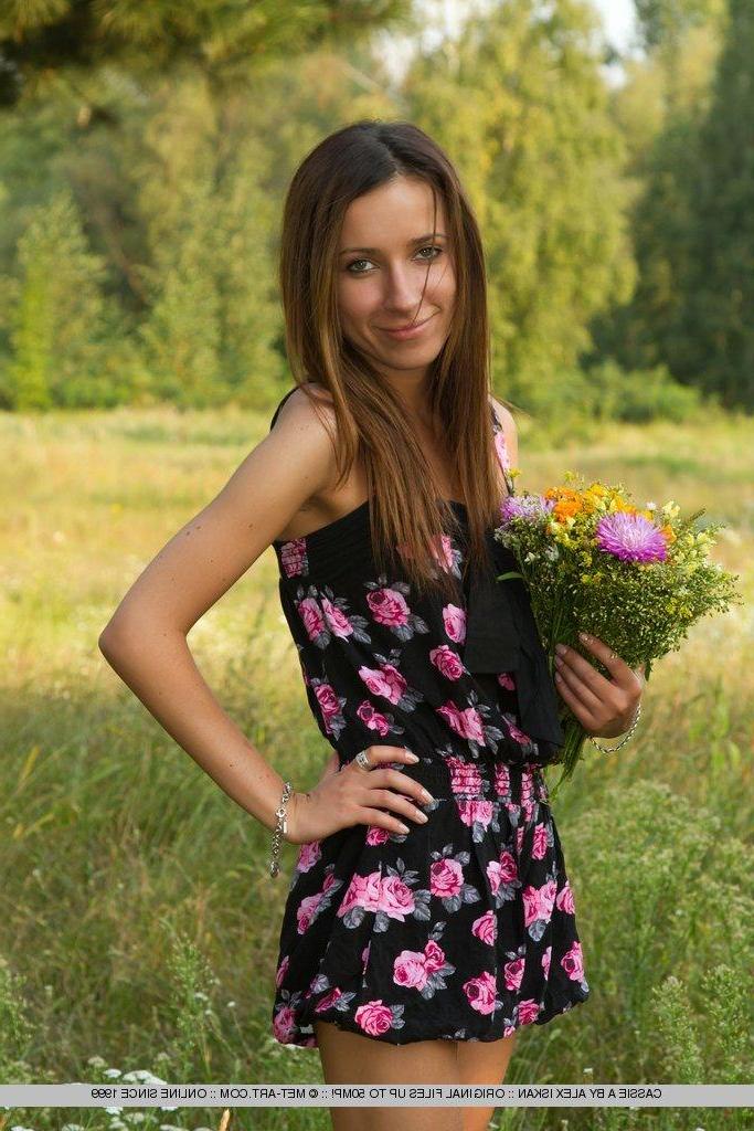 18P Pictures of teen beauty Cassie A showing her beautiful flower