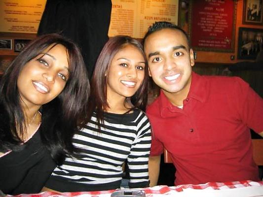 25P Indians - Pakis - desi ladies partying 