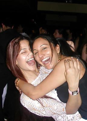 25P Indians - Pakis - desi ladies partying 