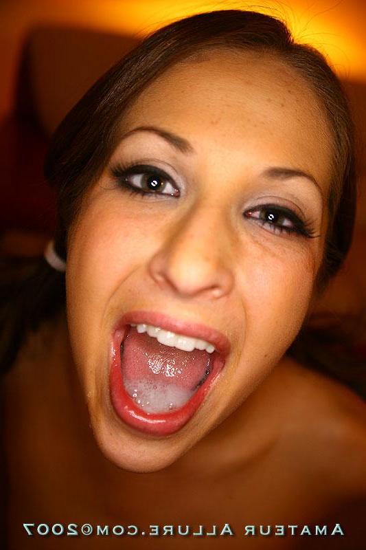 16P Cute college teen sucks cock shaved pussy fucked