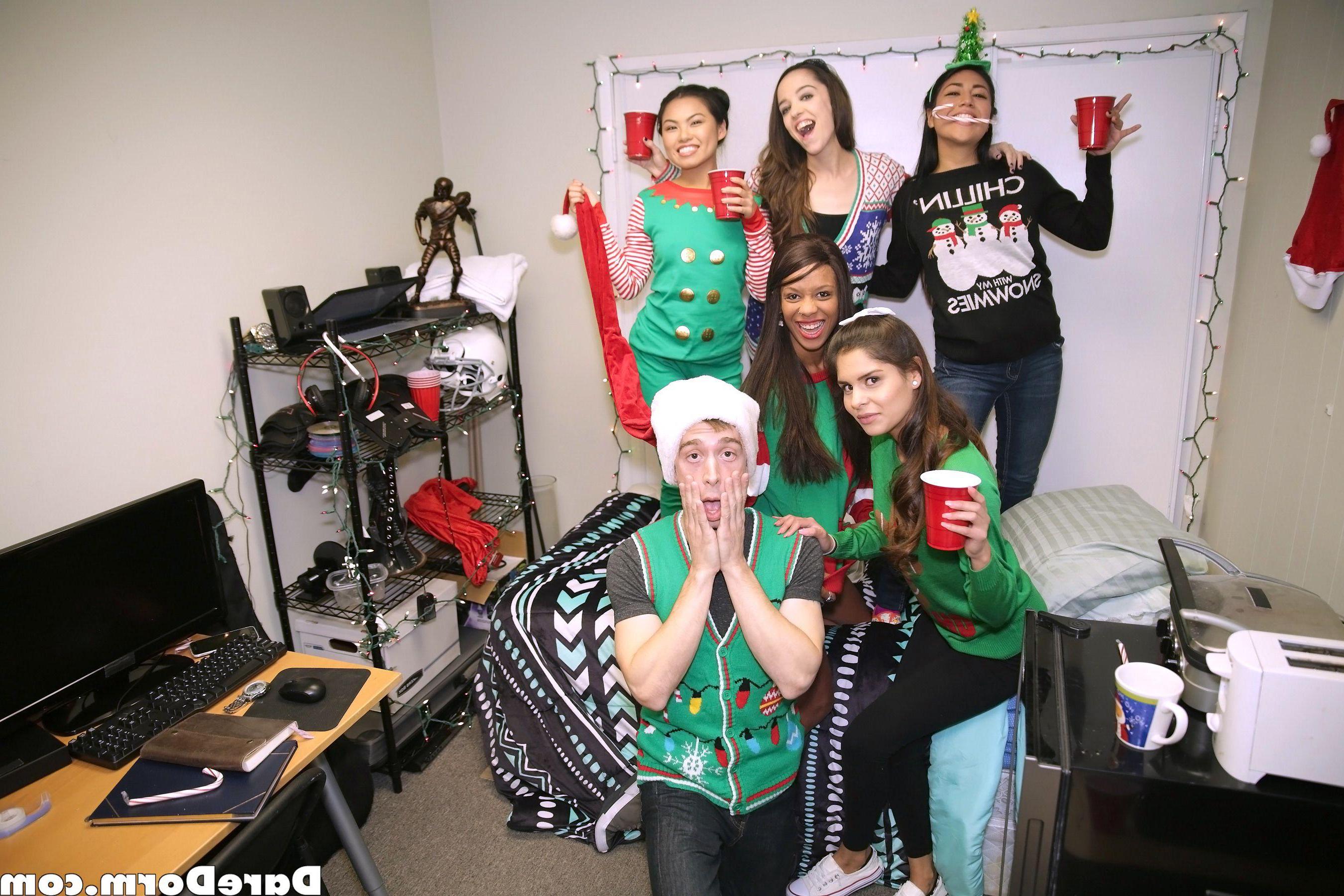 20P Hot college girls have a naughty holiday party