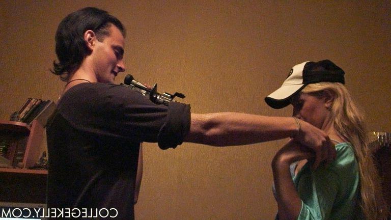17P Pictures of teen College Kelly pleasuring a hard cock