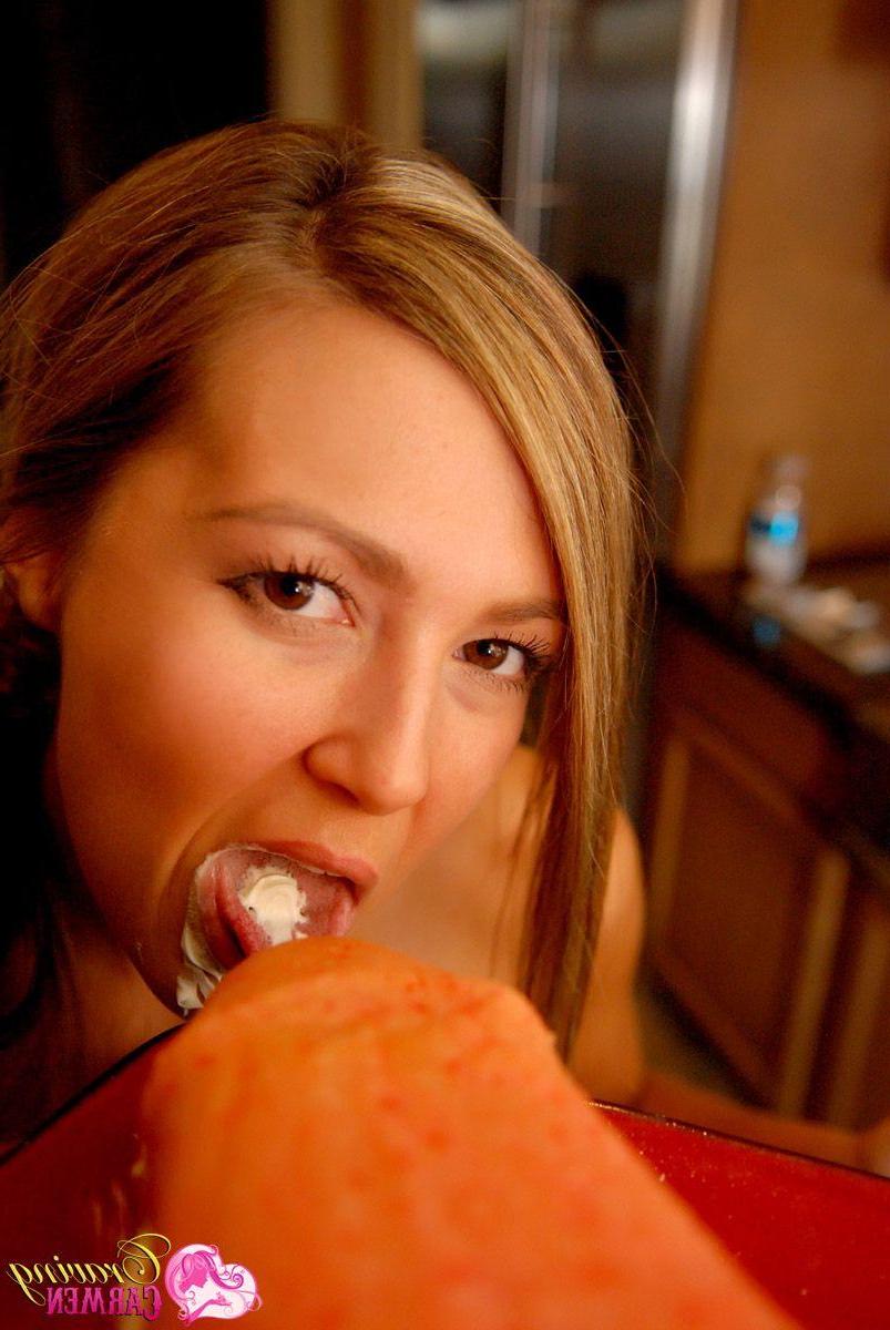 20P Pics of Craving Carmen serving up something sweet