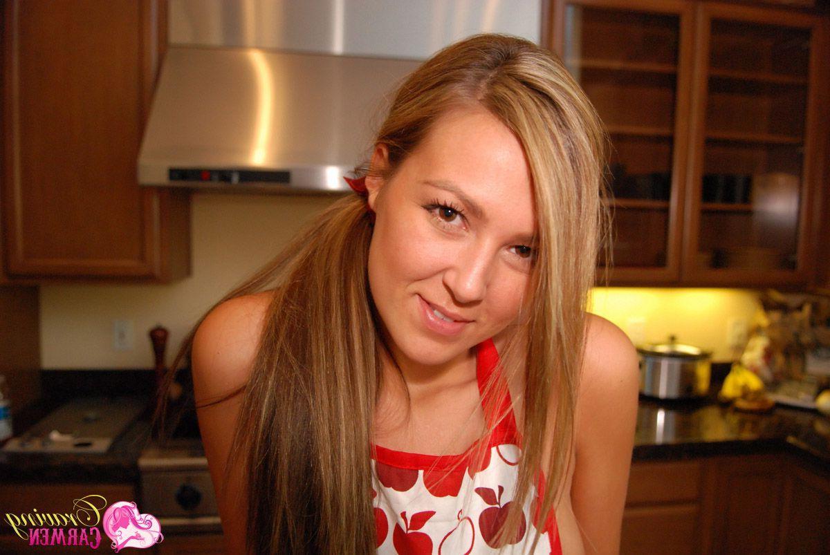 20P Pics of Craving Carmen serving up something sweet