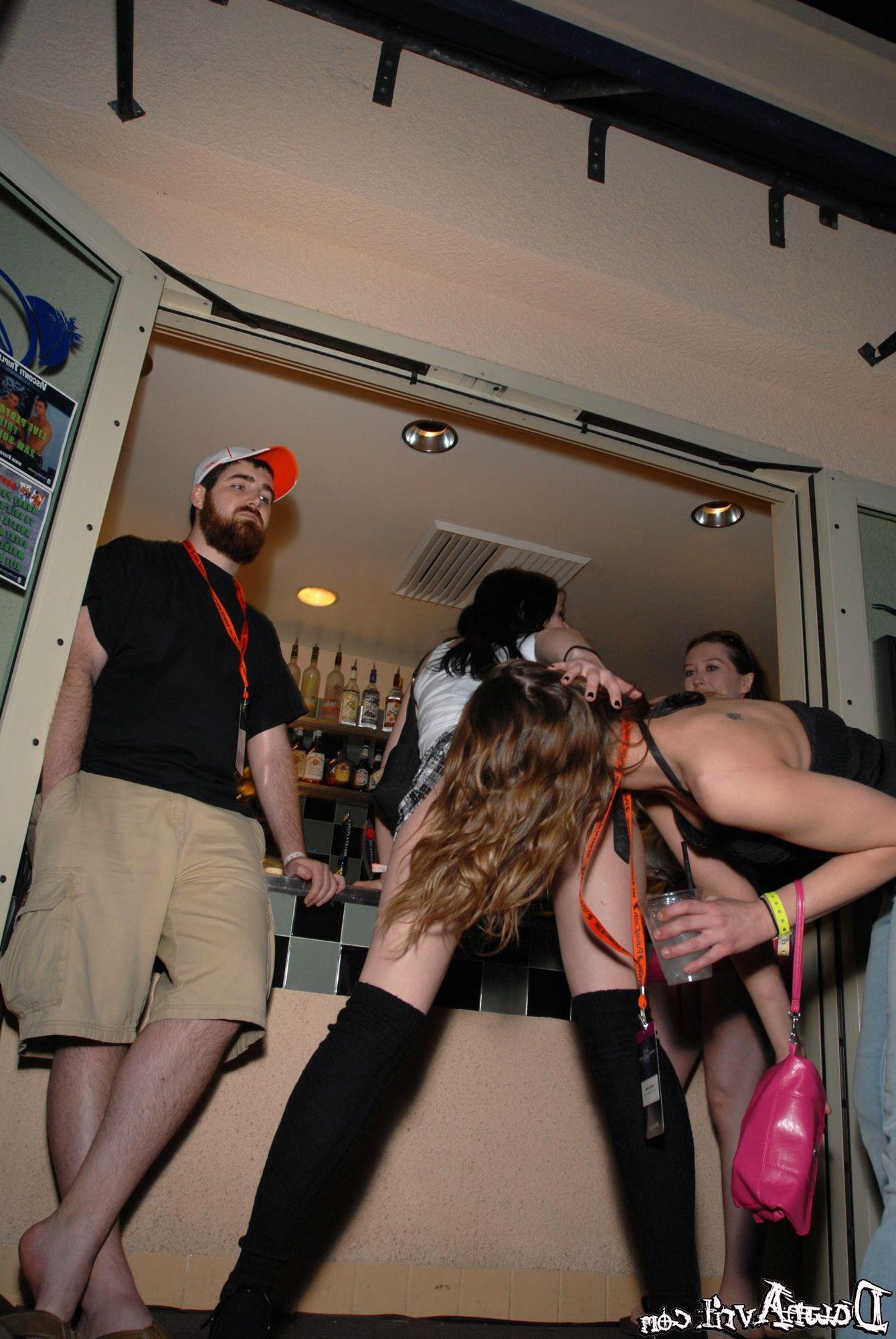 17P Pictures of Dawn Avril making out with her girlfriend at a party