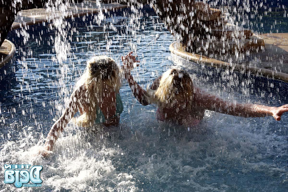 20P Pictures of Teen Deja making out with Teen Kelly in the water