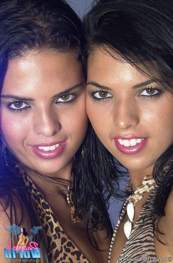15P Pictures of two hot twins giving you a tease with their bodies