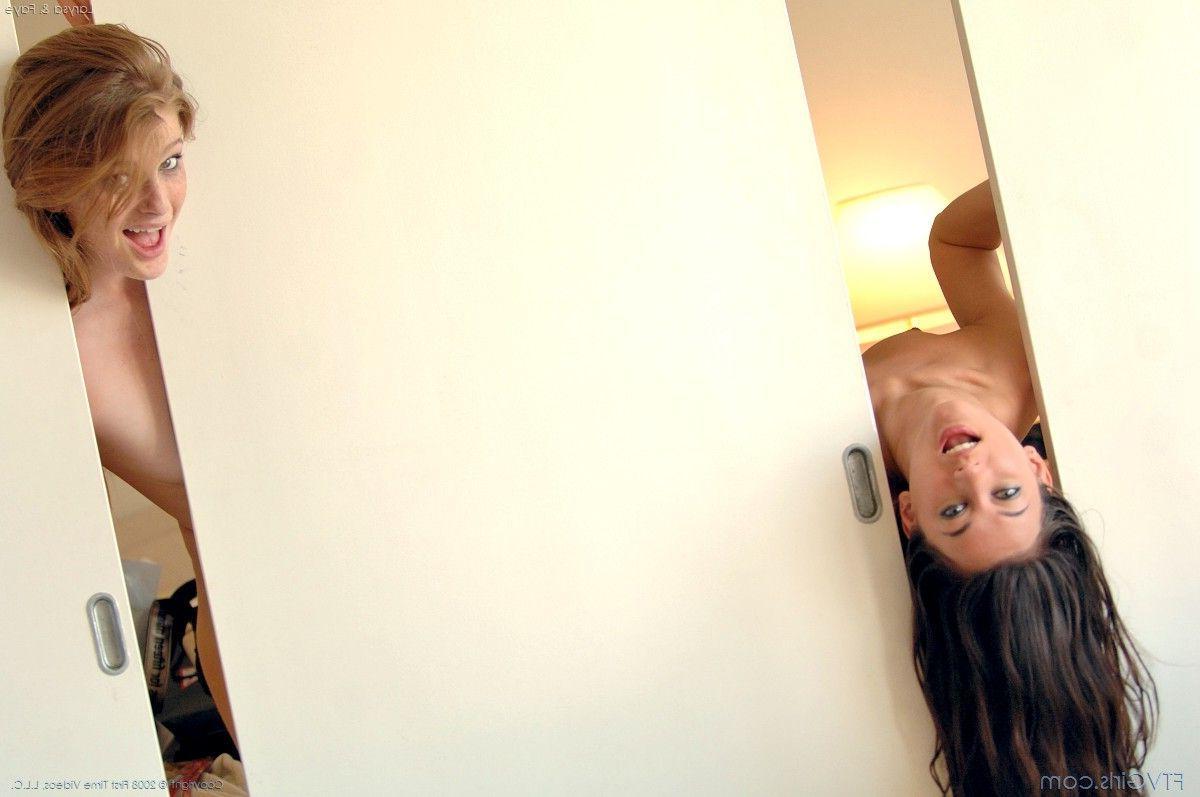 20P Pictures of Georgia Jones and Faye Reagan going lesbian