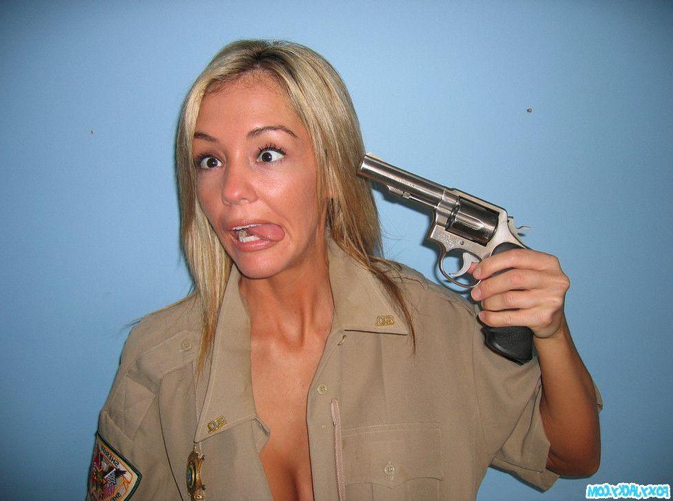 15P Pictures of teen girl Foxy Jacky being one sexy ass cop