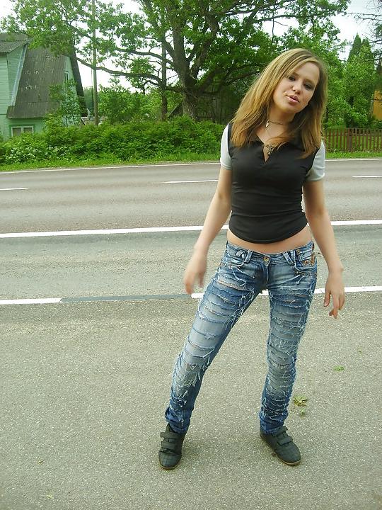 25P Sexy blue jeans