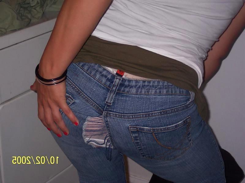 25P Sexy blue jeans