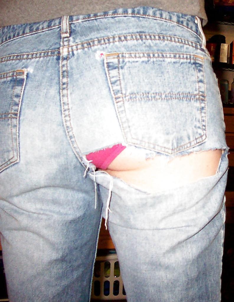 25P Sexy blue jeans