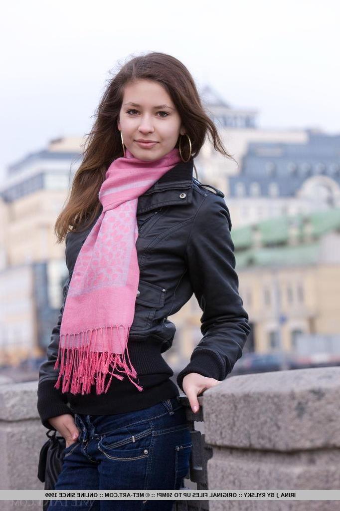 18P Enchanting brunette Irina J strips nude to show off her natural beauty