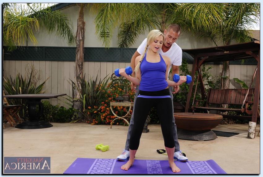 16P Sporty blonde hottie Mia Malkova gets fucked by her coach