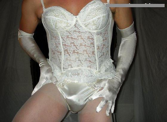 25P Corset or corselett