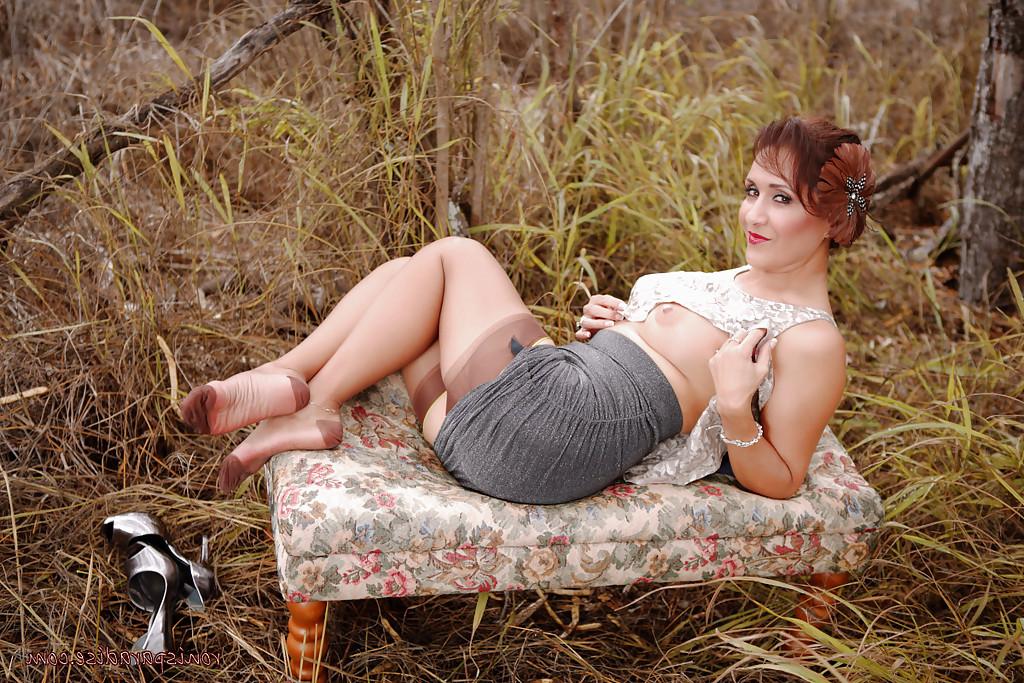 16P Roni gets horny in the woods and starts playing with her pussy