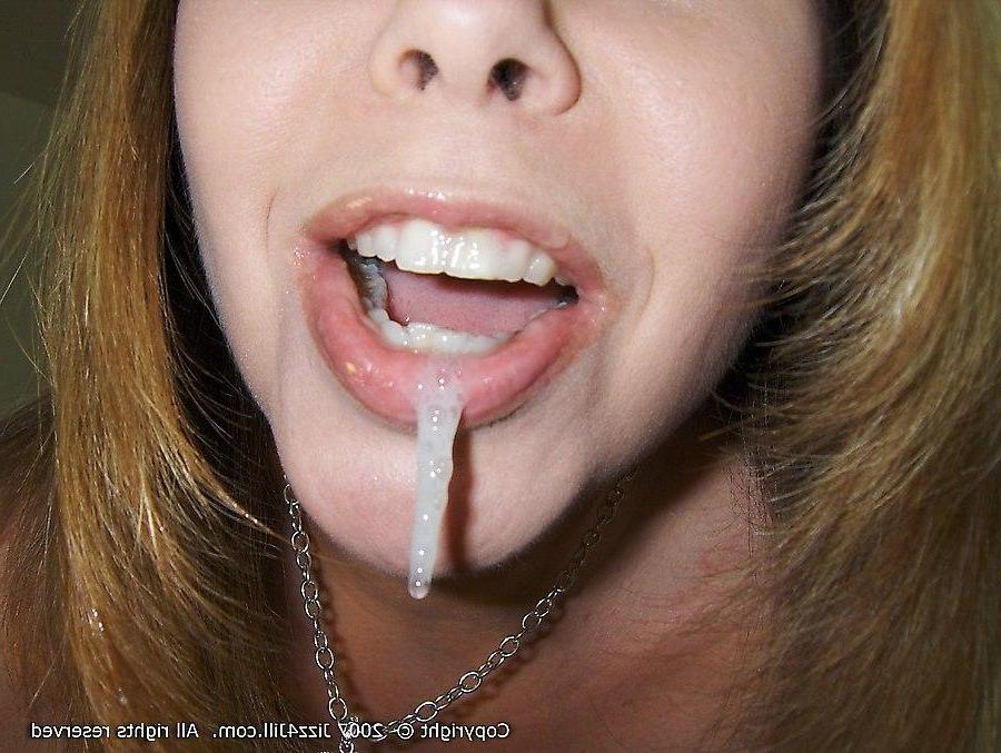 20P Pictures of teen slut Jizz 4 Jill giving a hot blowjob and slurping on some cum