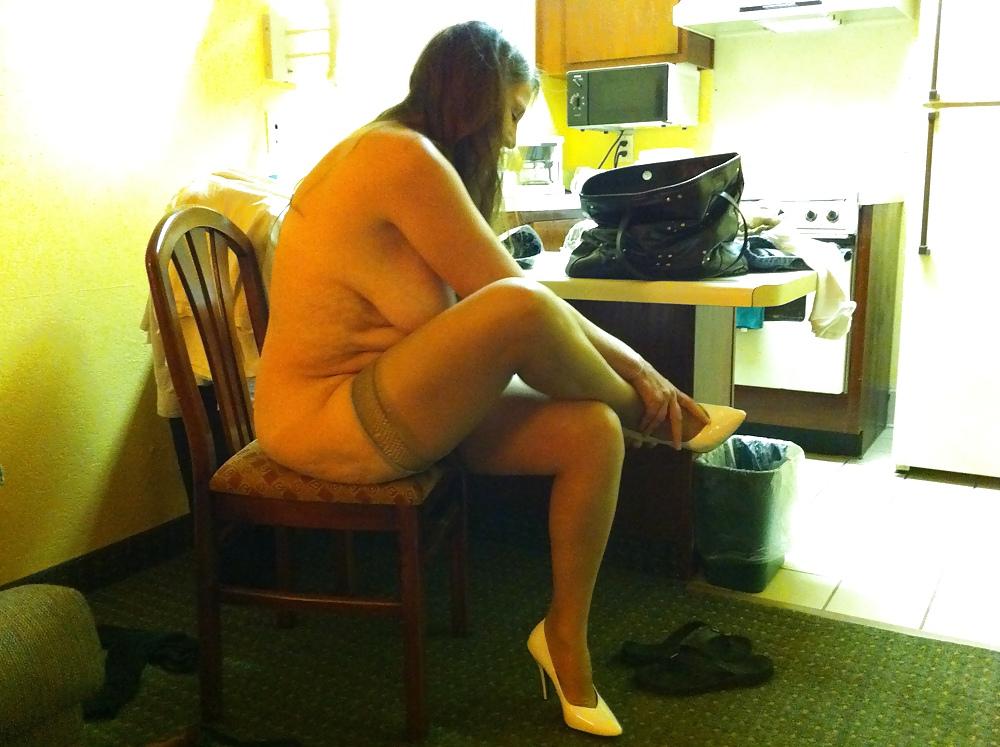 5P Fuckable Older Woman