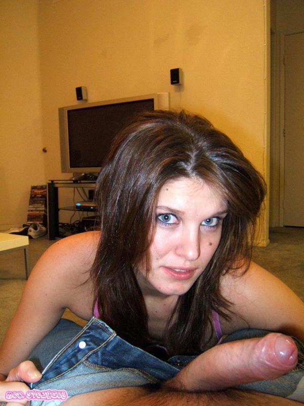 15P Pictures of Jody Love sucking dick