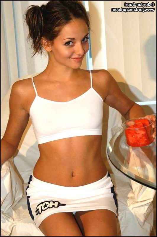15P Jordan capri teasing with melon
