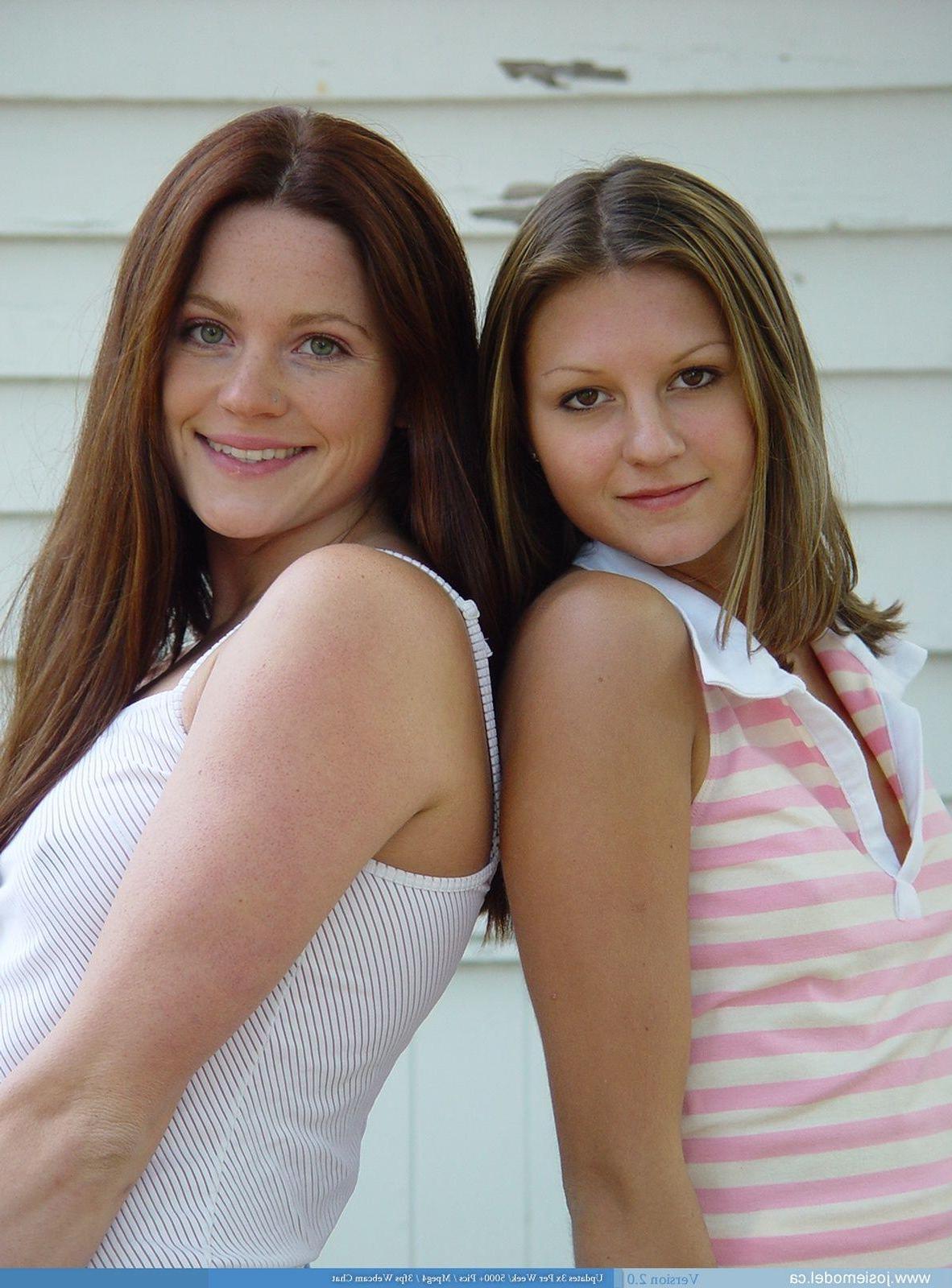 20P Pictures of Josie Model hanging out with Vicki Model