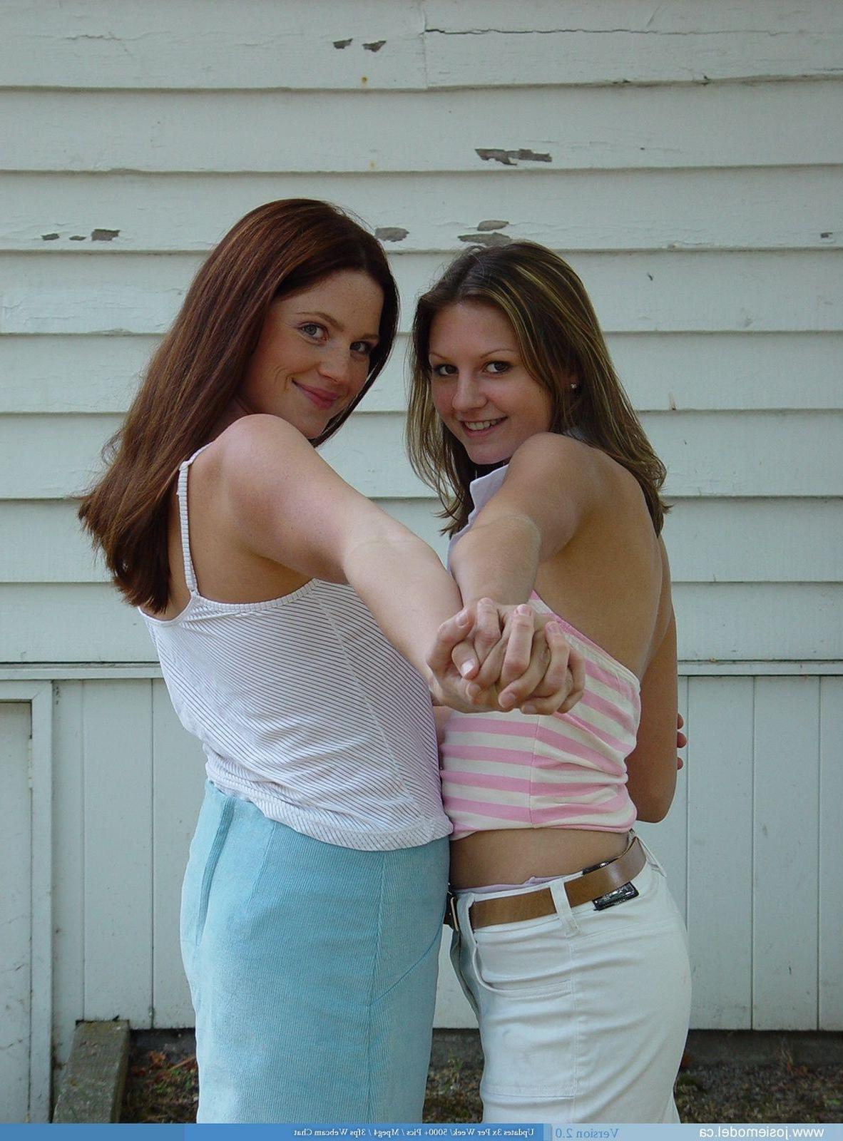 20P Pictures of Josie Model hanging out with Vicki Model