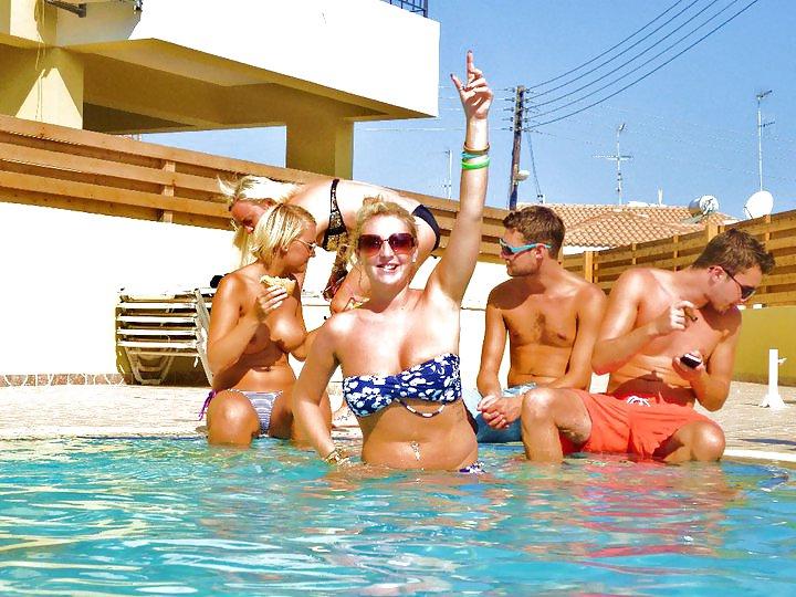 25P Private Spring Break Photos Exposed