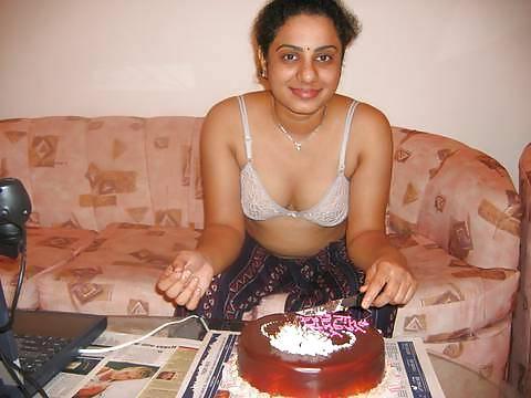 10P India Girl Pooja (Desi)